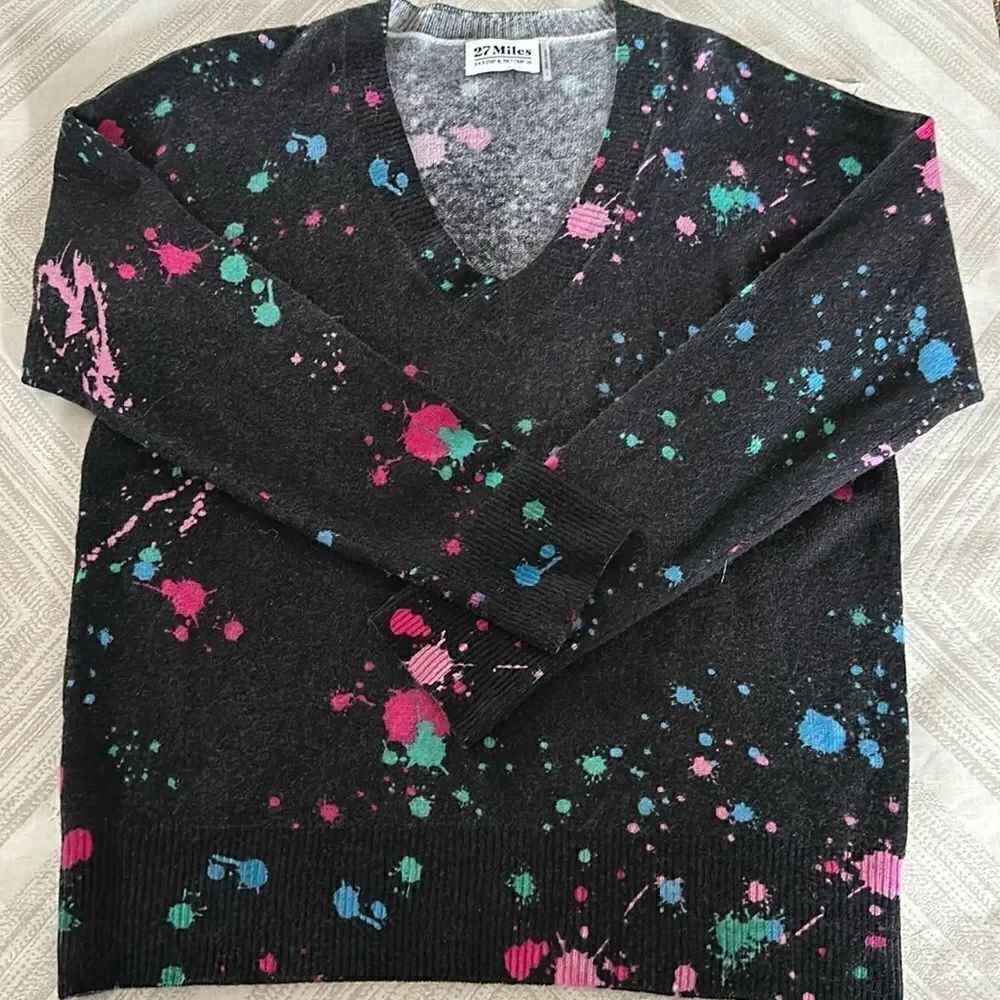 27 Miles Women’s V Neck Black with Splatter Cashmere Sweater